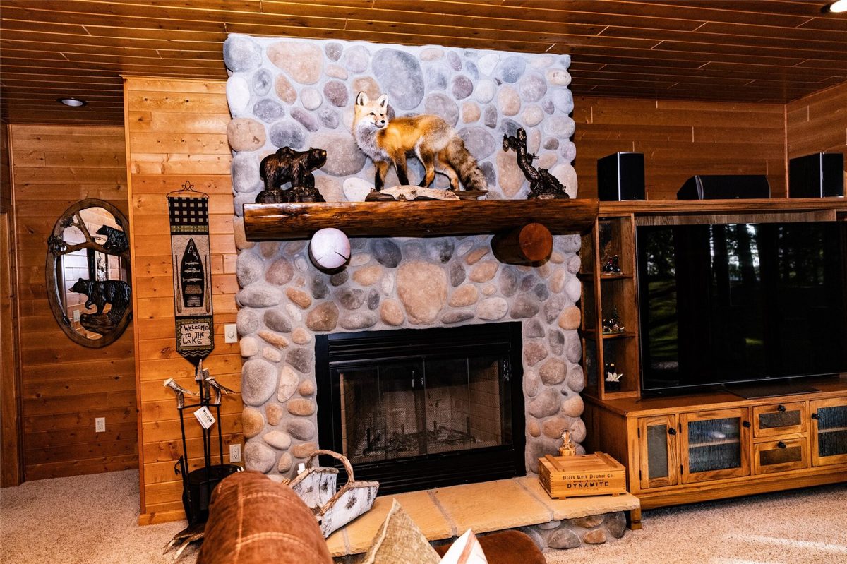 W5405 Park Place, Spooner, WI