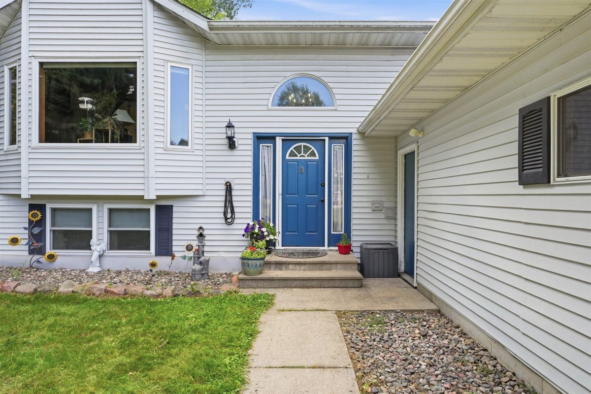 1713 Riggs Street, Bloomer WI 54724 - Residential house for sale - MLS #1604586 - image3