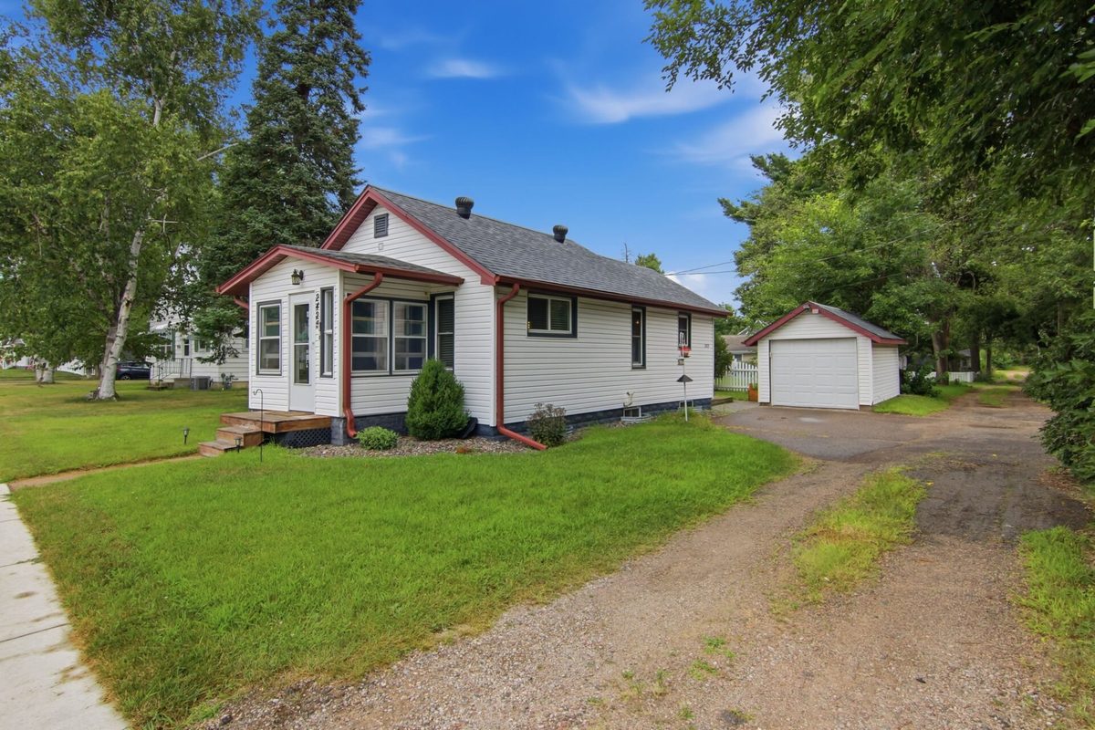 2425 7th Street, Eau Claire WI 54703 - Residential house for sale - MLS #1603869 - image25