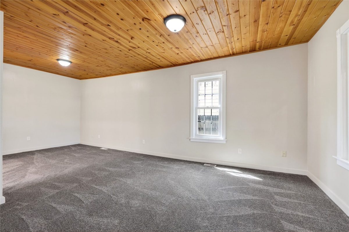 816 Summit Street, Spooner WI 54801 - Residential house for sale - MLS #1600786 - image10