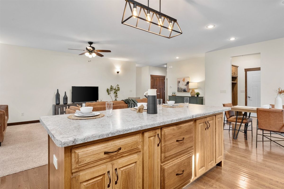 1904 Deblene Lane, Eau Claire WI 54703 - Residential house for sale - MLS #1606176 - image26
