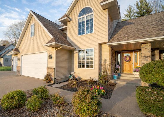 328 Nordveien Drive Boyceville WI 54725