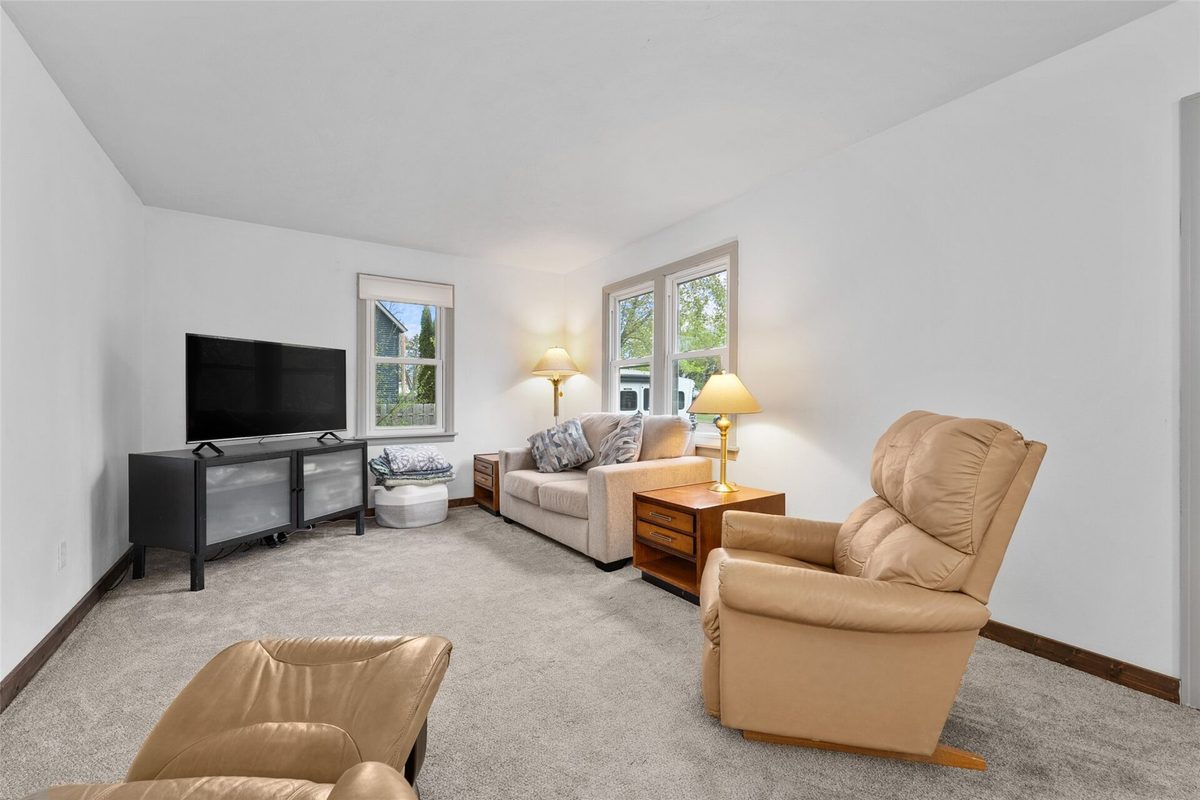523 Madison Street, Stanley WI 54768 - Residential house for sale - MLS #1601128 - image4