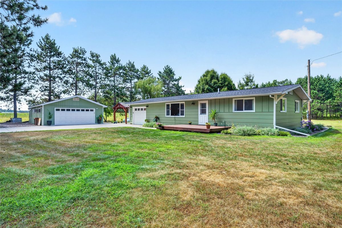 N6581 Mackey Road, Springbrook WI 54875 - Residential house for sale - MLS #1604292 - image2