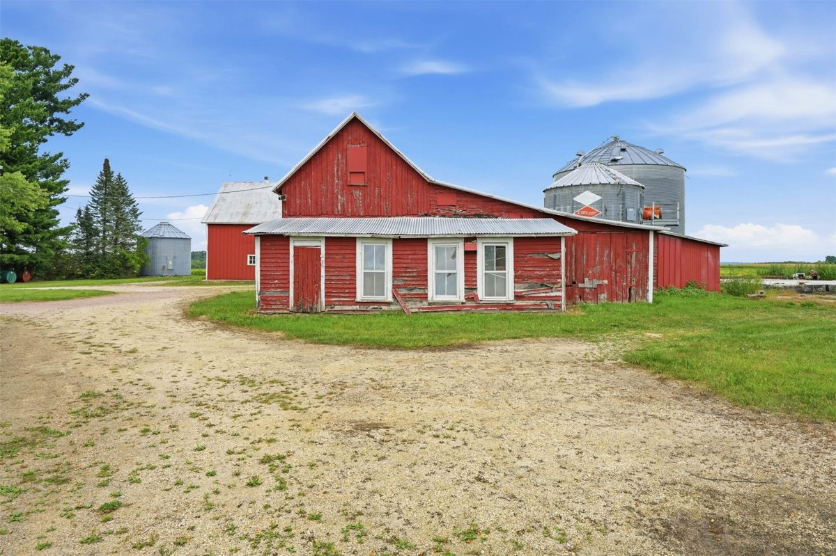 N14332 Town Hall Road, Fairchild WI 54741 - Residential house for sale - MLS #1604694 - image36