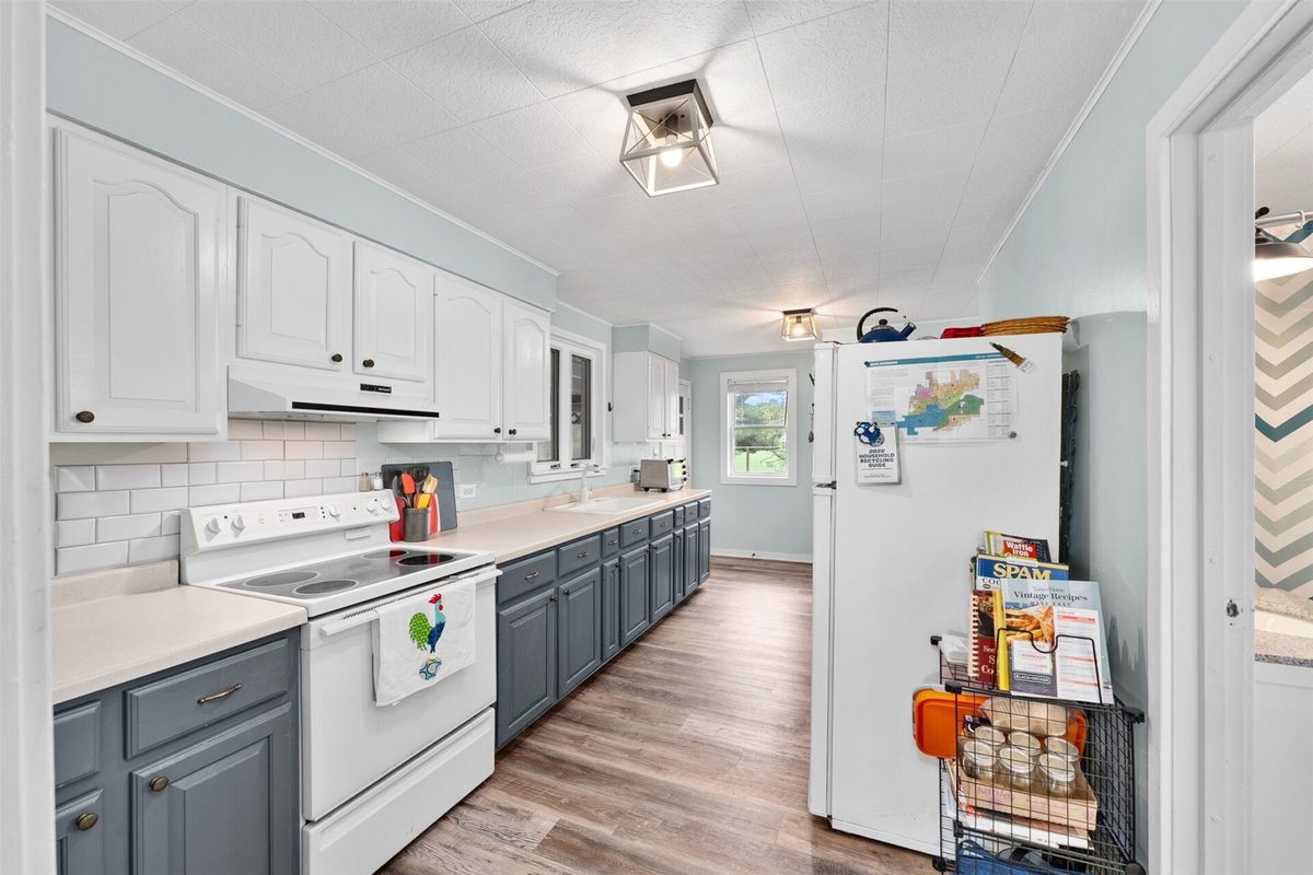 205 South Avenue, Chippewa Falls WI 54729 - Residential house for sale - MLS #1605704 - image13