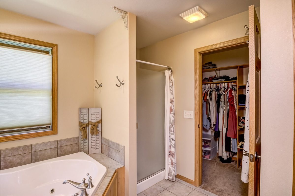 3208 Tiburon Drive, Eau Claire WI 54701 - Residential house for sale - MLS #1605000 - image23