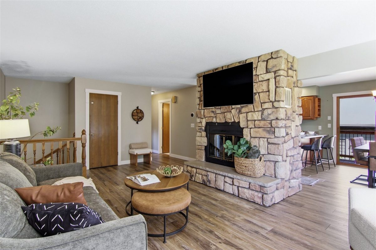 3721 Maywood Drive, Eau Claire WI 54703 - Residential house for sale - MLS #1604369 - image7