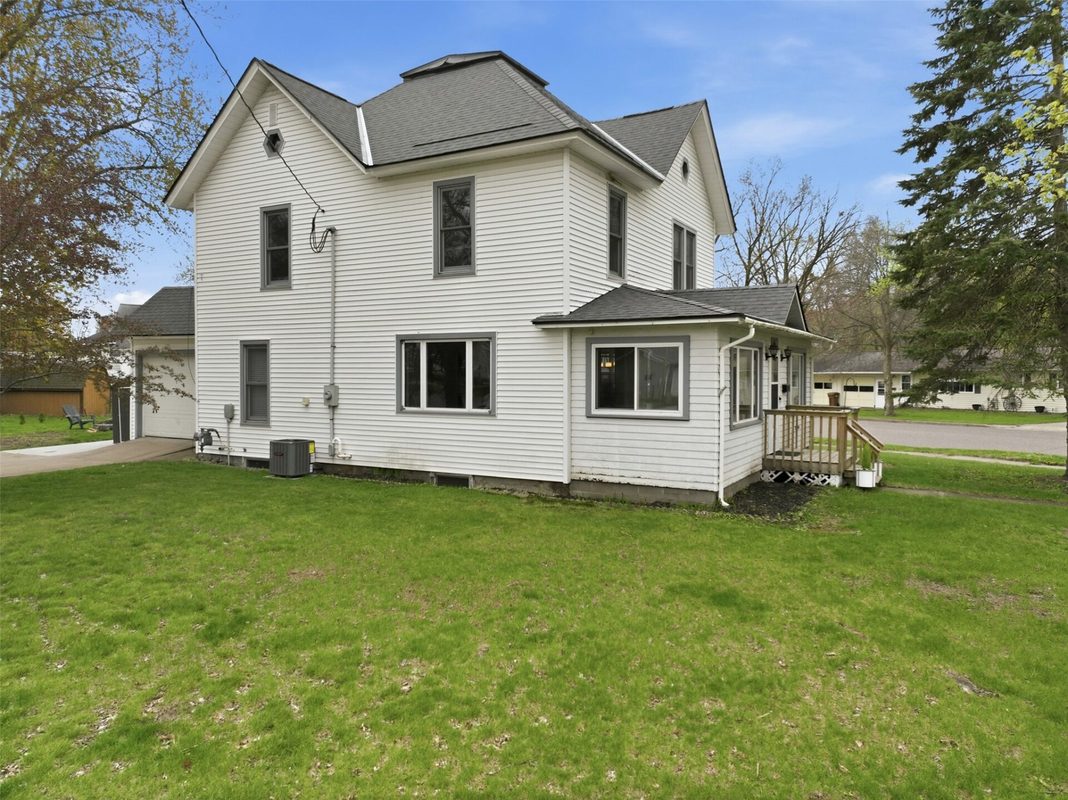 1908 Main Street, Bloomer WI 54724 - Residential house for sale - MLS #1600759 - image4