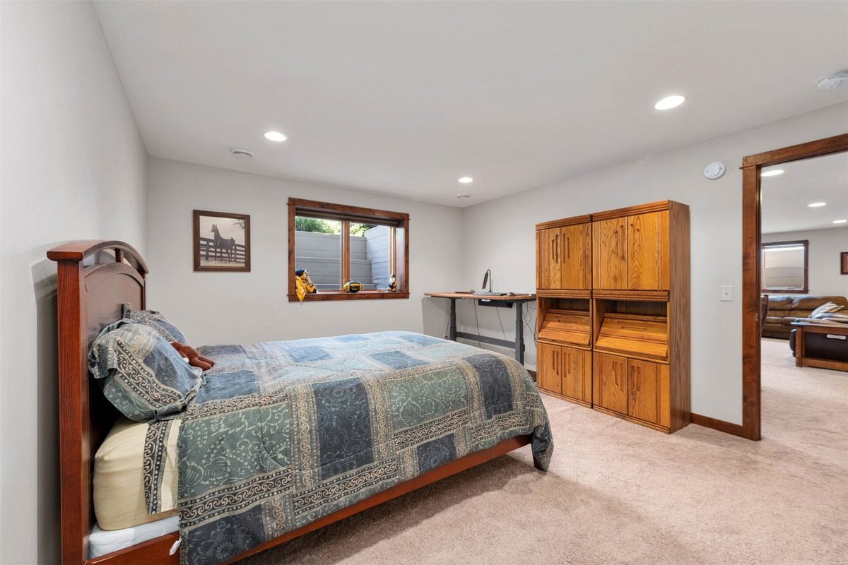 4274 Mill Ridge Circle, Eau Claire WI 54703 - Residential house for sale - MLS #1602413 - image35