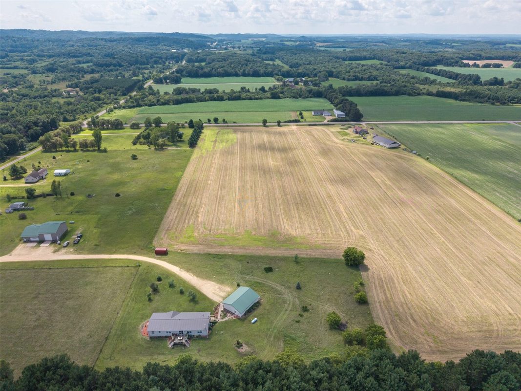 W366 Albany K, Mondovi WI 54755 - Residential house for sale - MLS #1603163 - image46