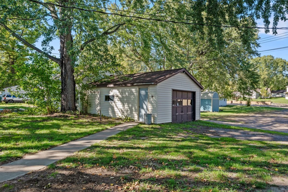 105 6th Avenue, Shell Lake WI 54871 - Residential house for sale - MLS #1605401 - image28