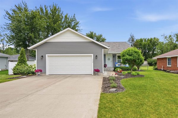 1715 E Clairemont Avenue Eau Claire WI 54701