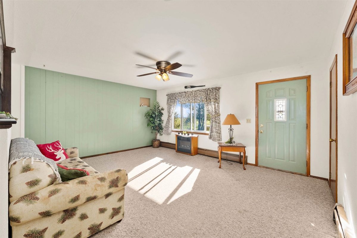 N16304 State Road 73, Thorp WI 54771 - Residential house for sale - MLS #1604759 - image5