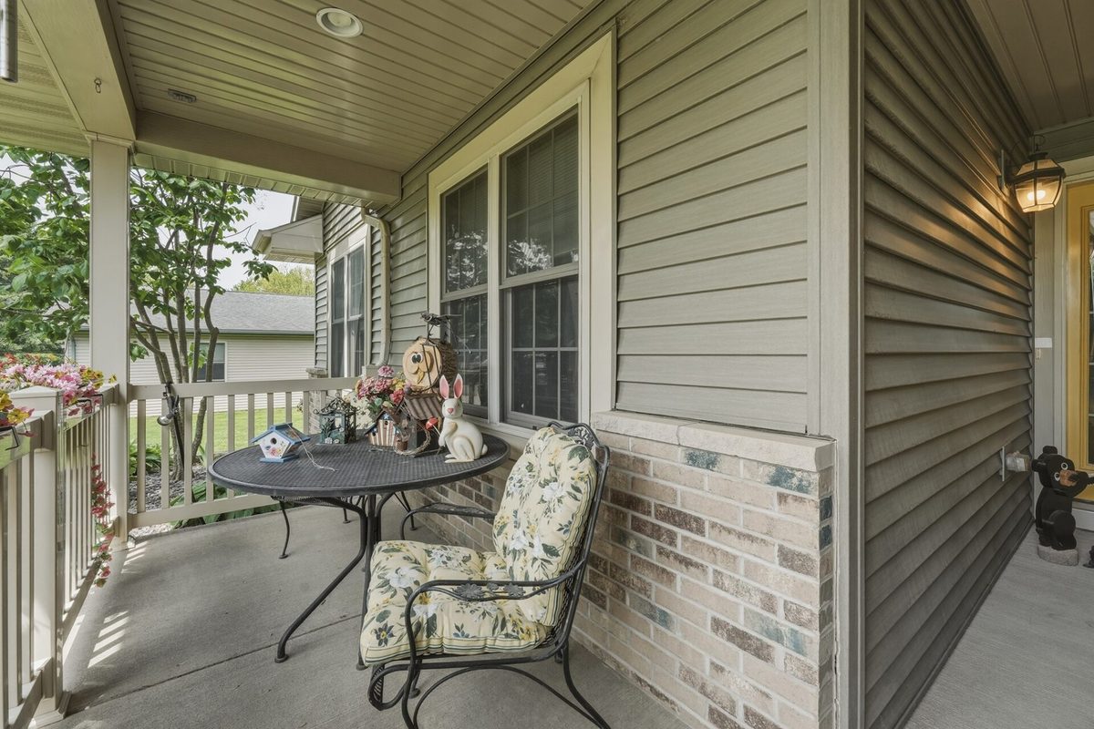 420 E 1st Street, Loyal, WI