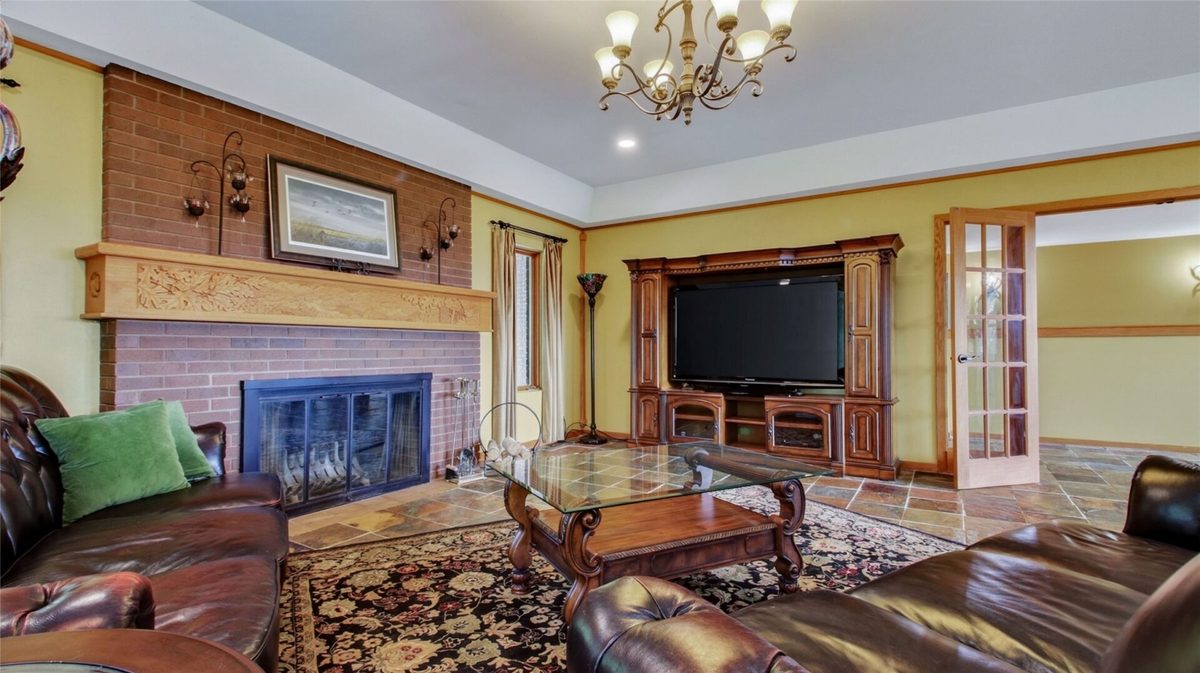 E445 Woodridge Drive, Eau Claire WI 54701 - Residential house for sale - MLS #1605347 - image8
