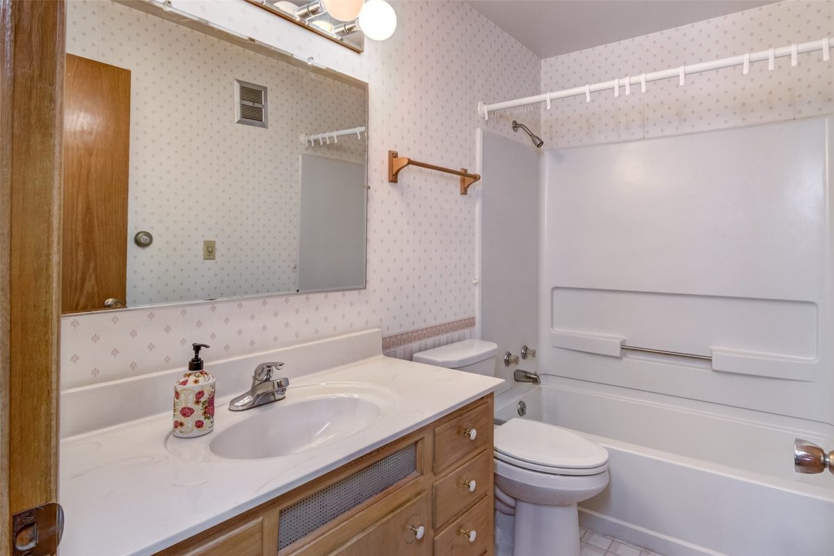 248 Mills Street Cadott WI 54727 — photo 20