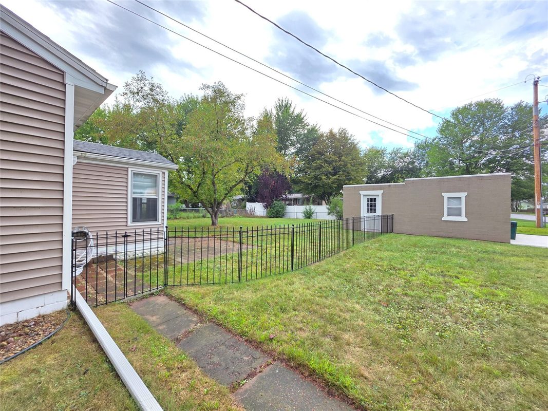 3250 Melby Street, Eau Claire WI 54703 - Residential house for sale - MLS #1604799 - image32