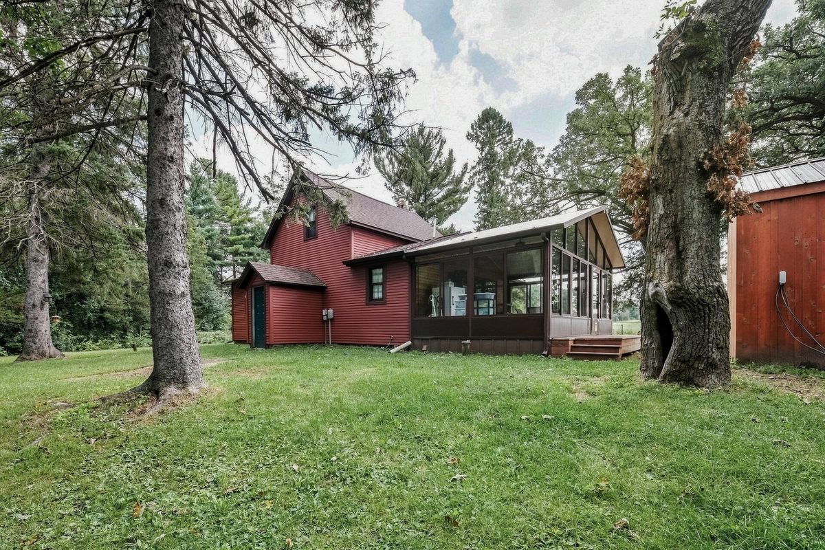 W2530 Cedar Road, Eau Claire WI 54701 - Residential house for sale - MLS #1604609 - image6