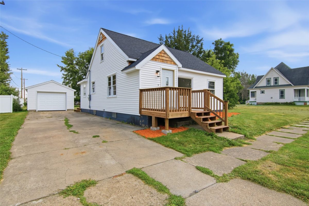 124 Victory Street, Fall Creek WI 54742 - Residential house for sale - MLS #1603721 - image2