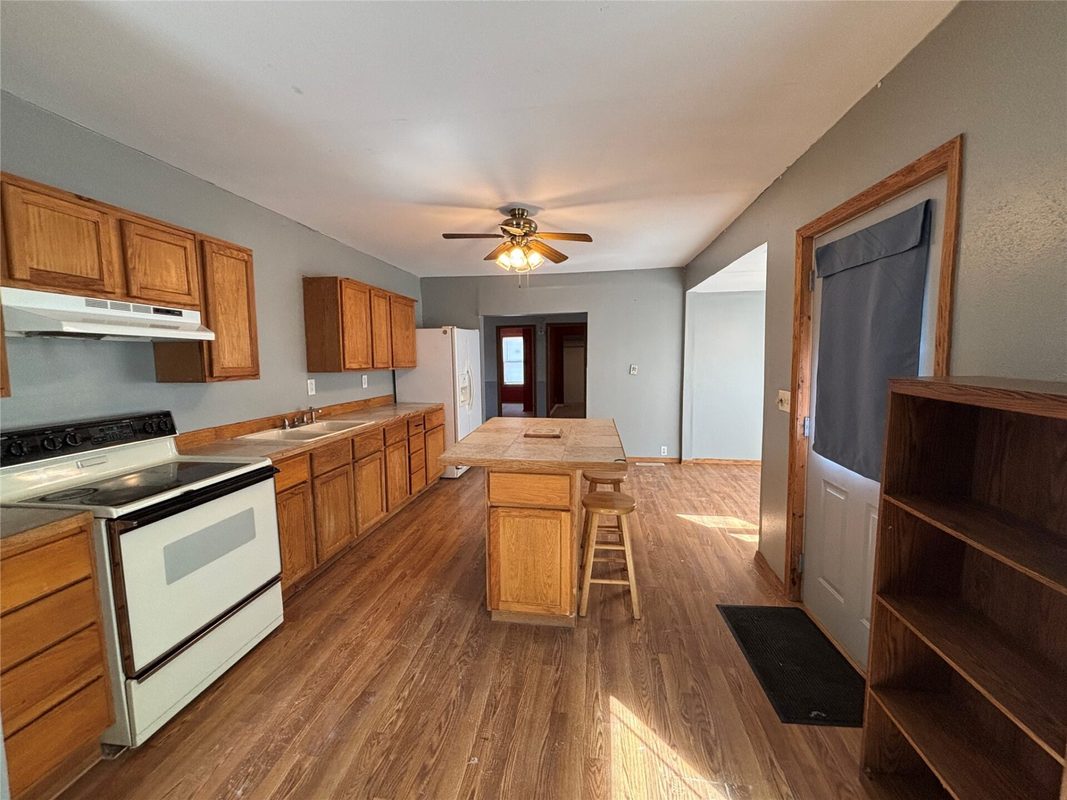 1603 Priddy Street, Bloomer WI 54724 - Residential house for sale - MLS #1604025 - image7
