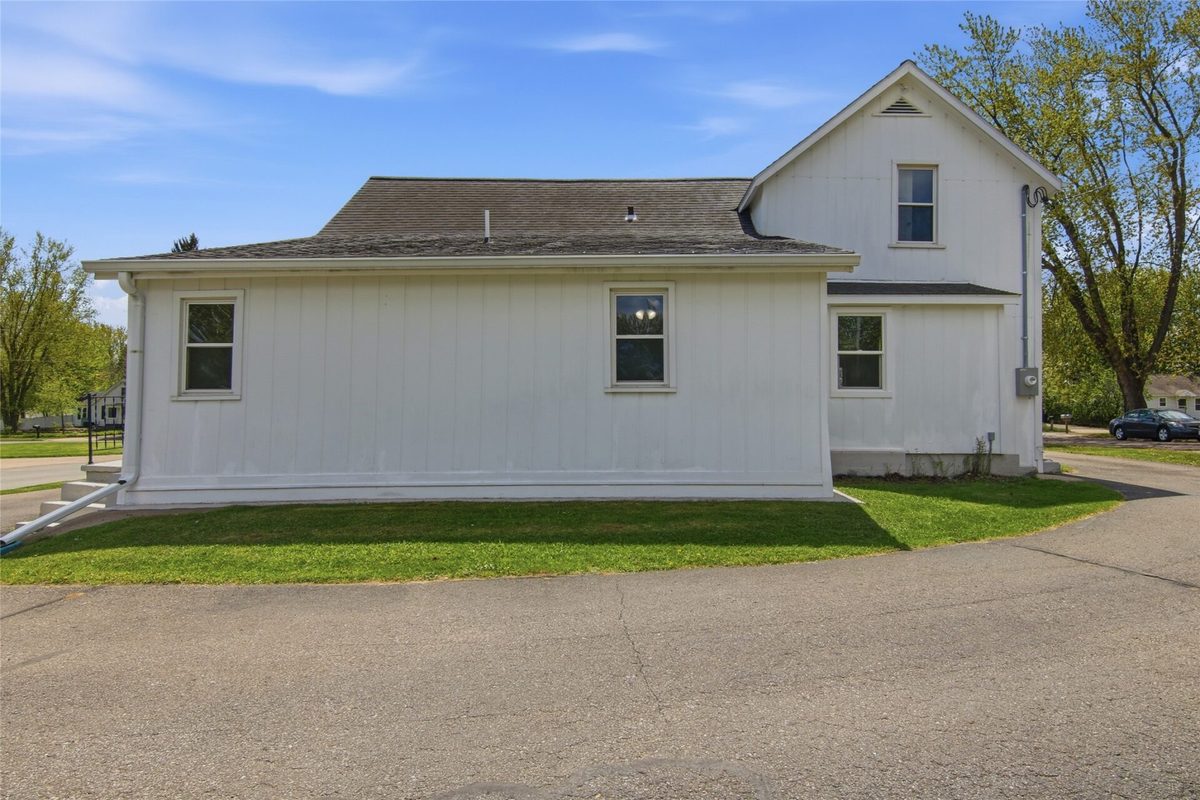 2210 Vine Street, Eau Claire WI 54703 - Residential house for sale - MLS #1600958 - image30