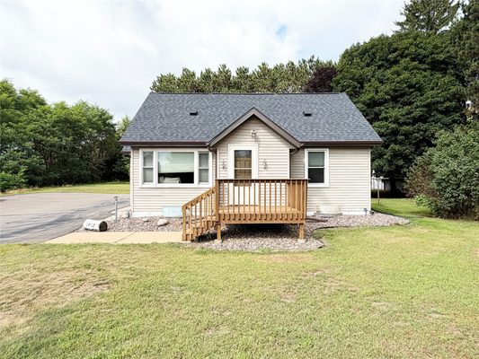 1812 Peterson Avenue Eau Claire WI 54703