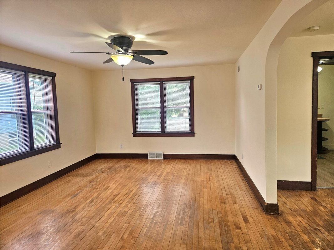 519 W Oak Street, Sparta, WI