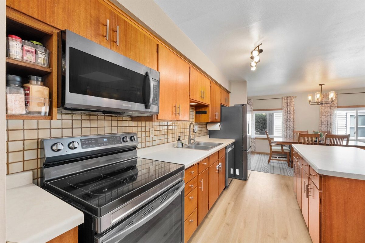 2810 Sherman Street, Eau Claire WI 54701 - Residential house for sale - MLS #1605178 - image3