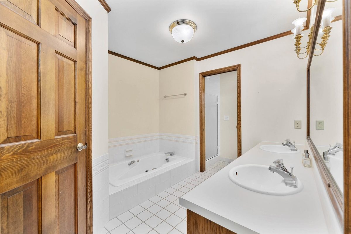 3602 Timber Trails Court, Eau Claire WI 54701 - Residential house for sale - MLS #1605277 - image18