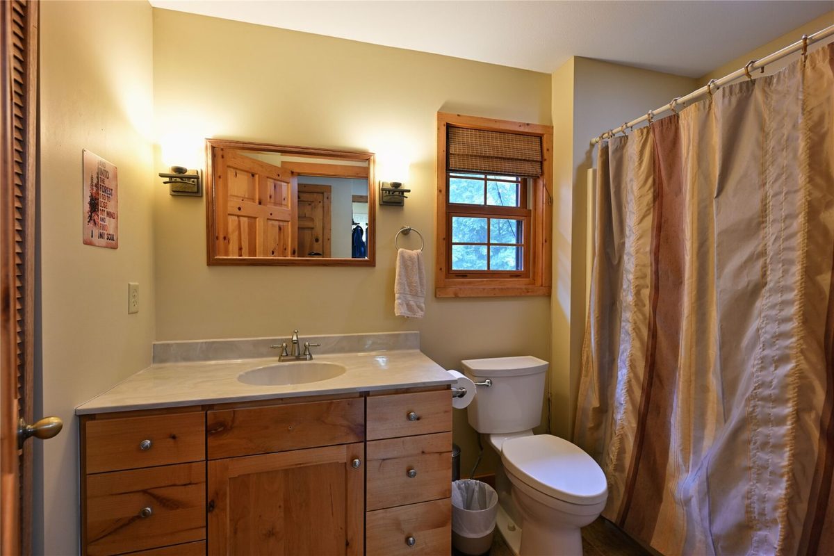 2520 28 1/8 Street, Birchwood, WI