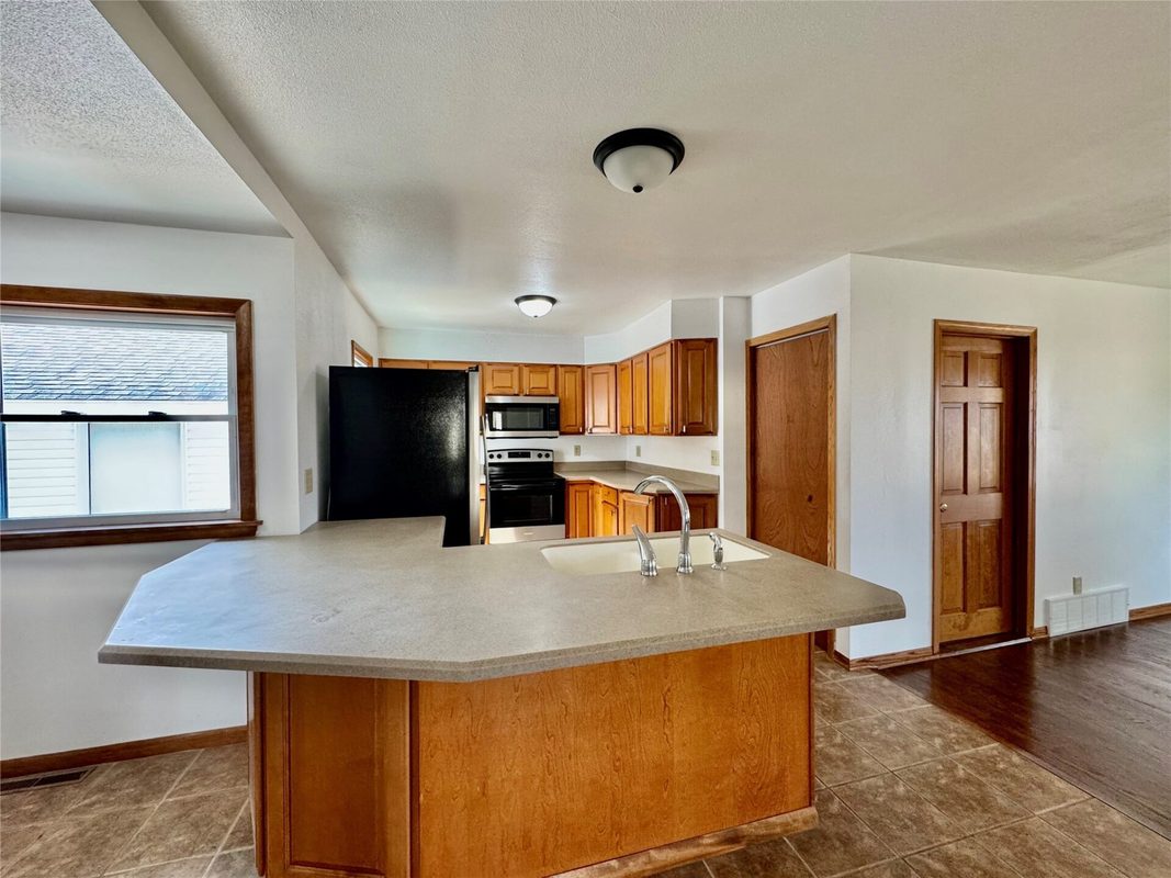 W4055 Jene Road Eau Claire WI 54701 — photo 12