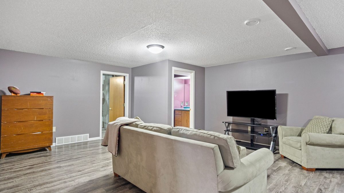 2922 Wayland Court, Eau Claire WI 54703 - Residential house for sale - MLS #1605913 - image49