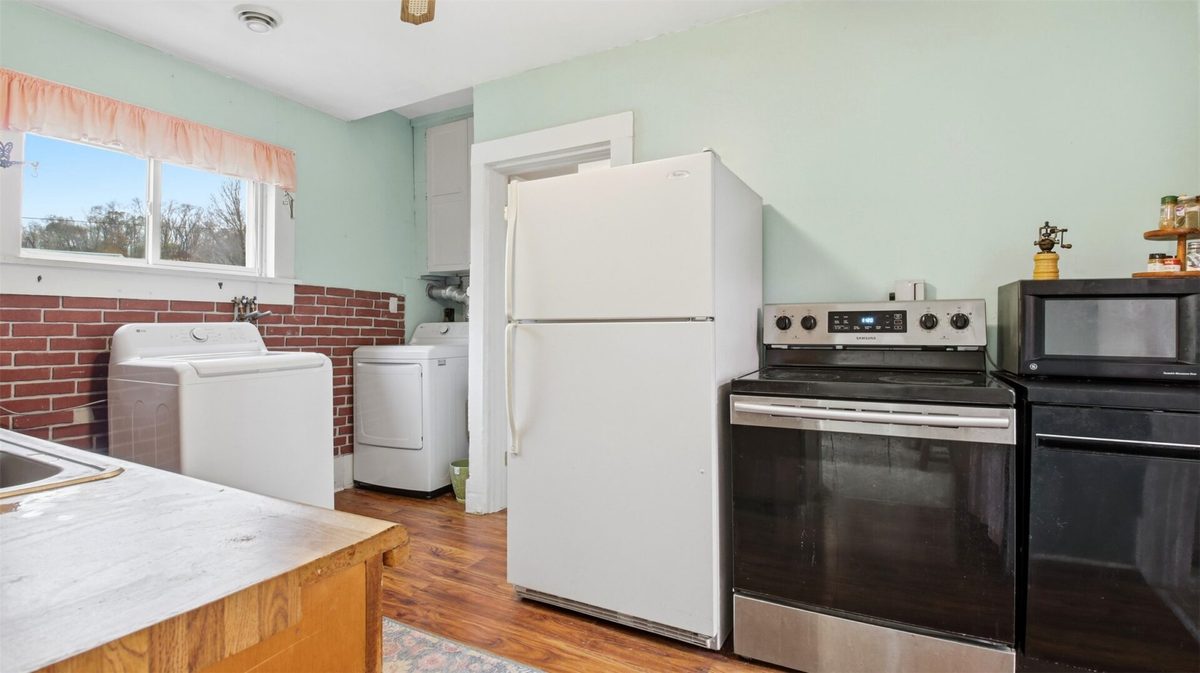 310 Maple Street, Eau Claire WI 54703 - Residential house for sale - MLS #1606325 - image10