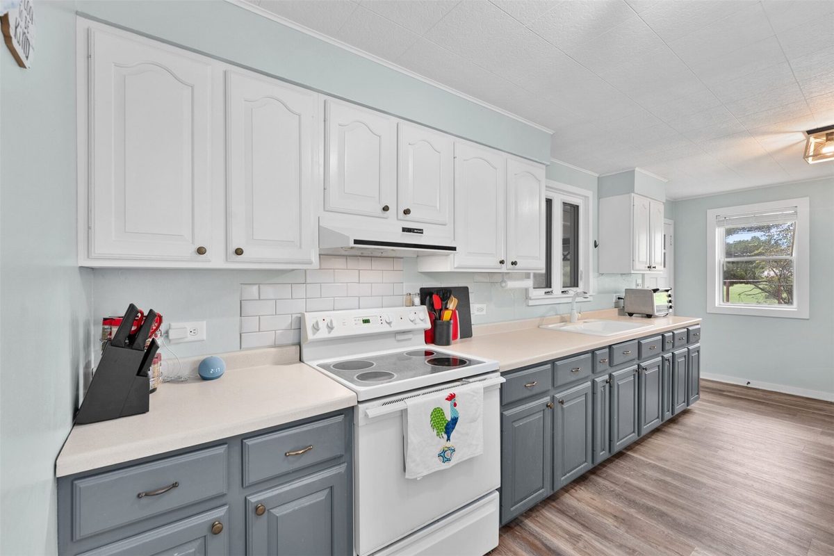 205 South Avenue, Chippewa Falls WI 54729 - Residential house for sale - MLS #1605704 - image14