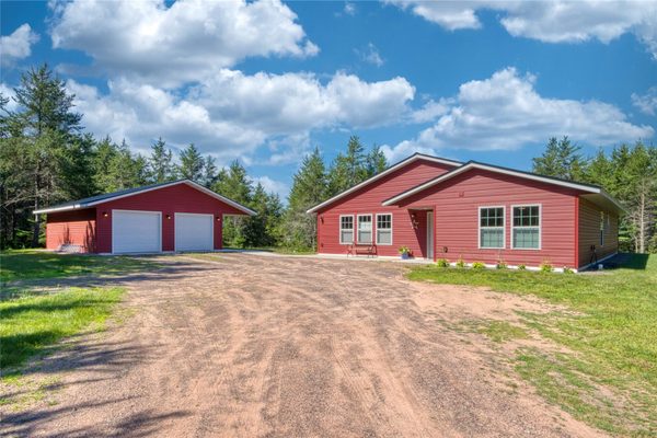 9429N Brodi Lane Hayward WI 54843