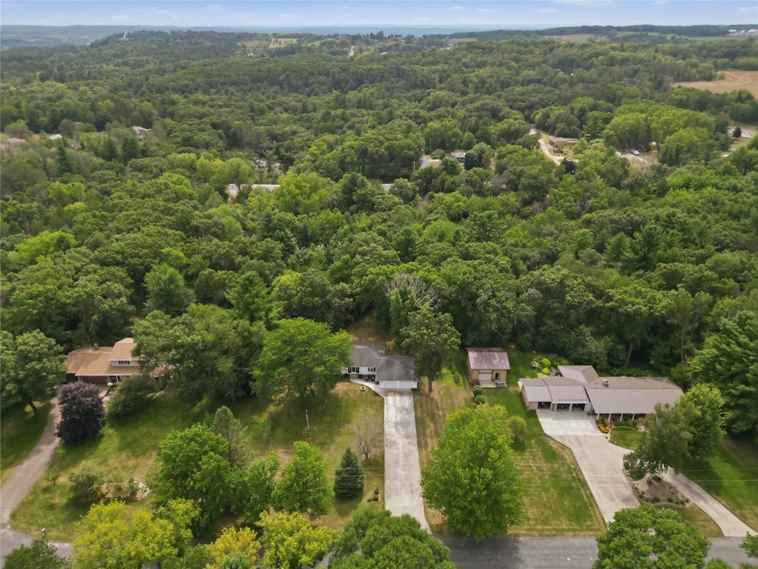 2719 Deblene Lane, Eau Claire WI 54703 - Residential house for sale - MLS #1604386 - image4