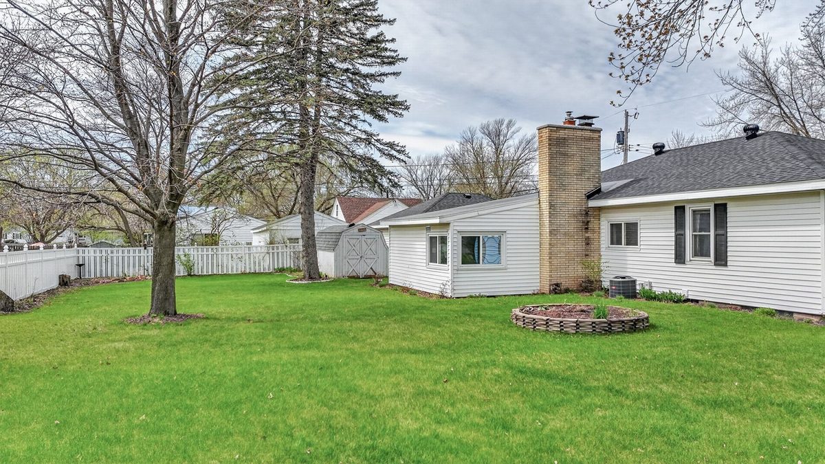 3403 Valmont Avenue Altoona WI 54720 — photo 24
