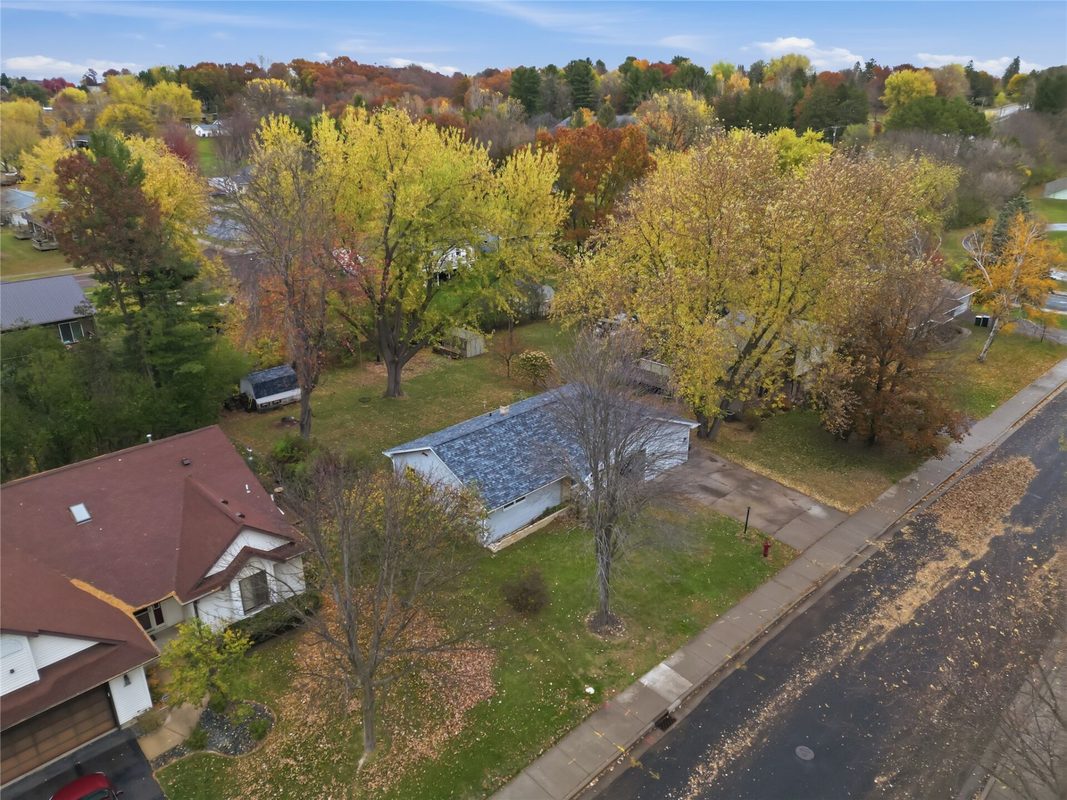 2124 Frank Street, Eau Claire WI 54703 - Residential house for sale - MLS #1606259 - image38