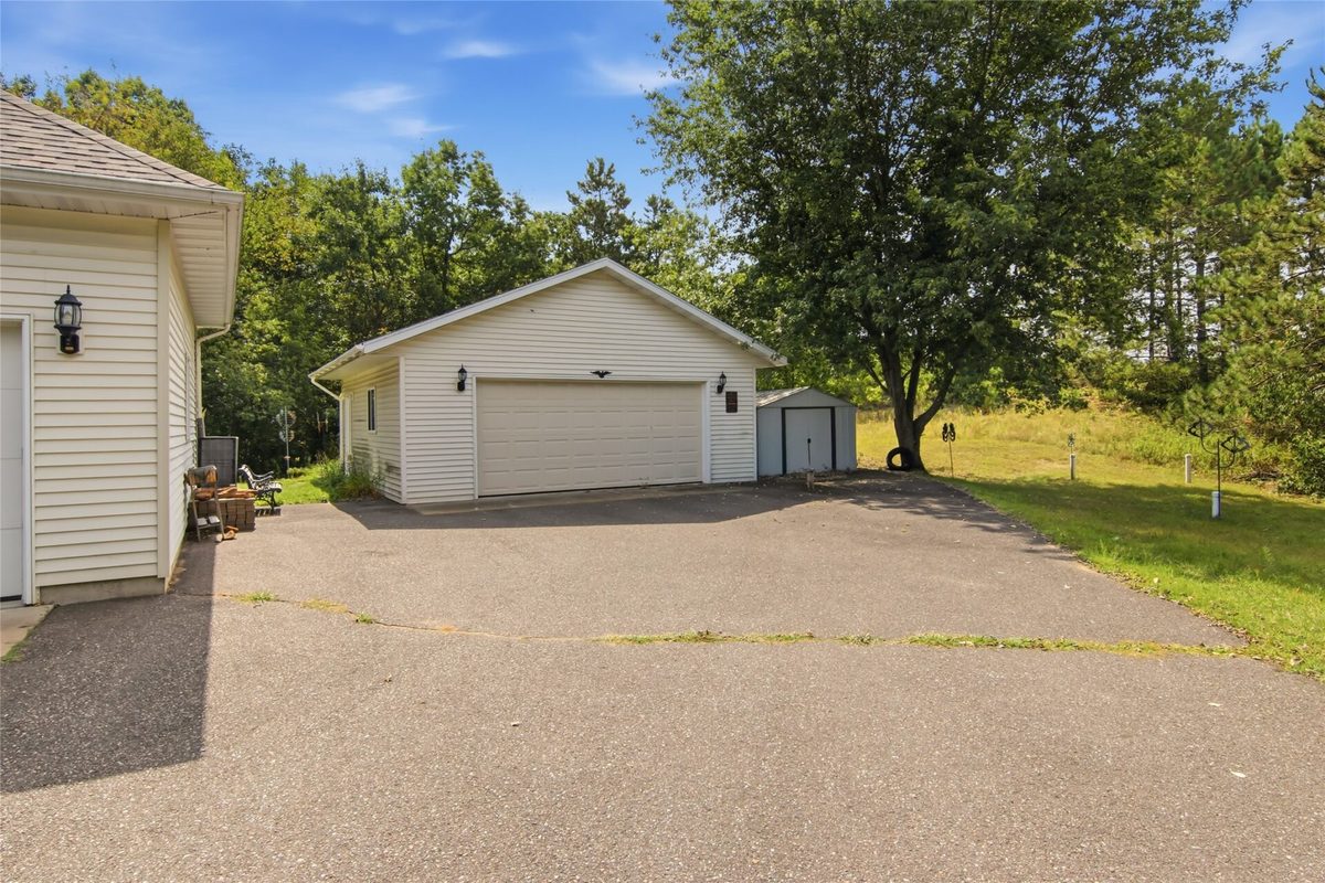 16445 Lincoln Drive, Fall Creek WI 54742 - Residential house for sale - MLS #1604494 - image37