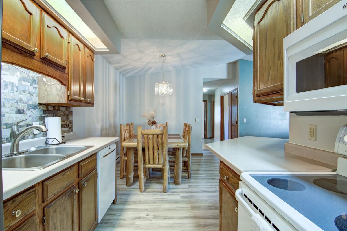 2904 Schabacker Court, Menomonie WI 54751 - Residential house for sale - MLS #1603508 - image8