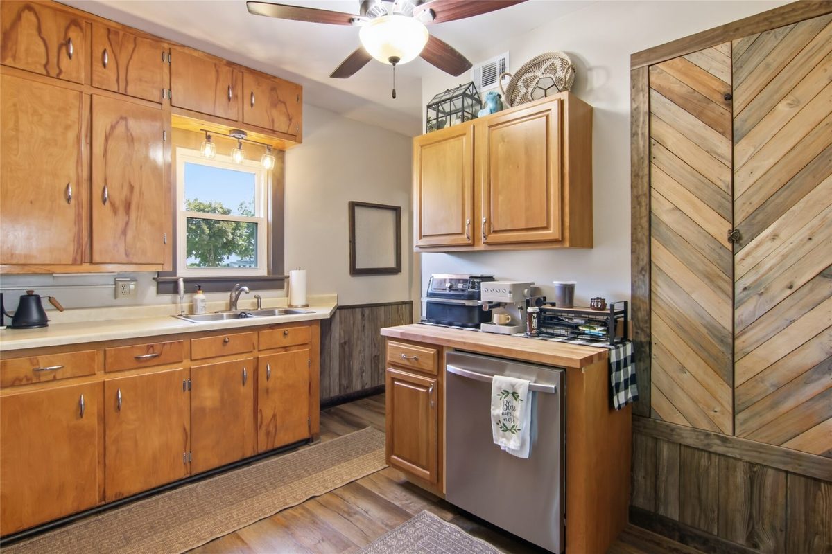 322 Court Street, Chippewa Falls WI 54729 - Residential house for sale - MLS #1604929 - image11