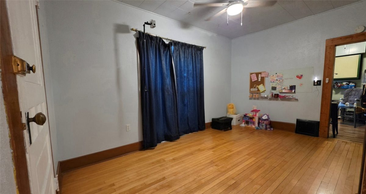 2416 4th Street, Eau Claire WI 54703 - Residential house for sale - MLS #1604818 - image6