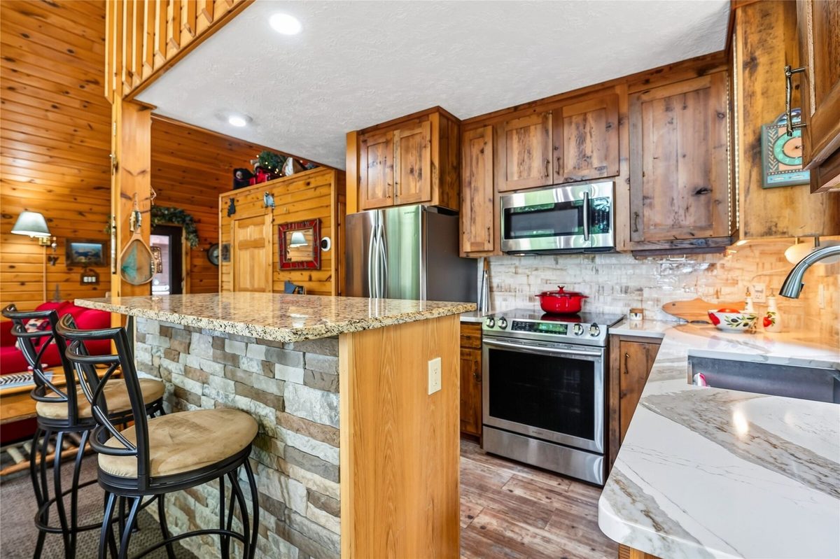 11288 Quail Lane, Hayward WI 54843 - Residential house for sale - MLS #1604012 - image12