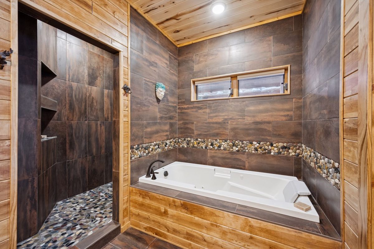 11966 Snowy Owl Lane, Hayward WI 54843 - Residential house for sale - MLS #1600954 - image23