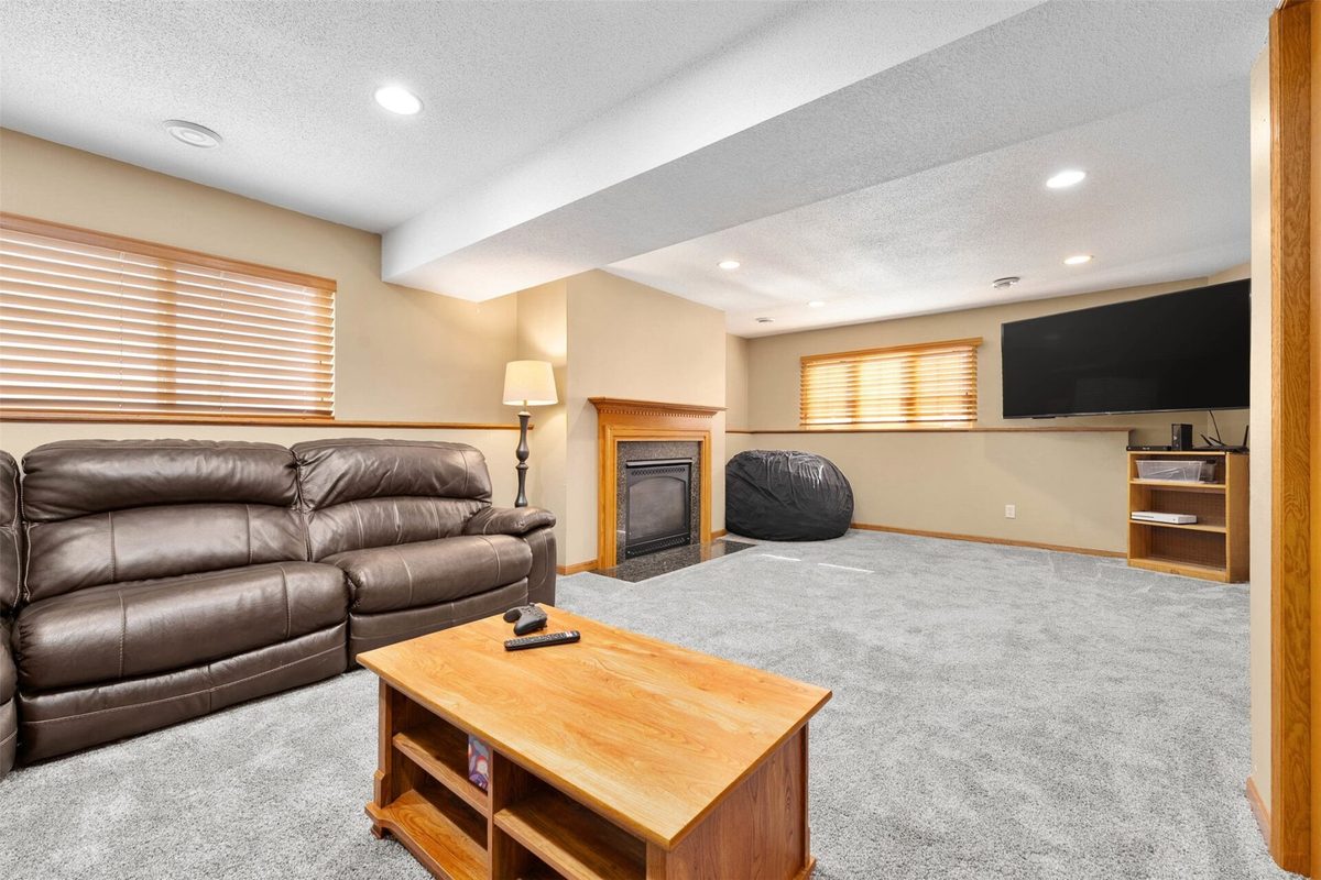 221 La Mans Lane, Eau Claire WI 54703 - Residential house for sale - MLS #1604868 - image29