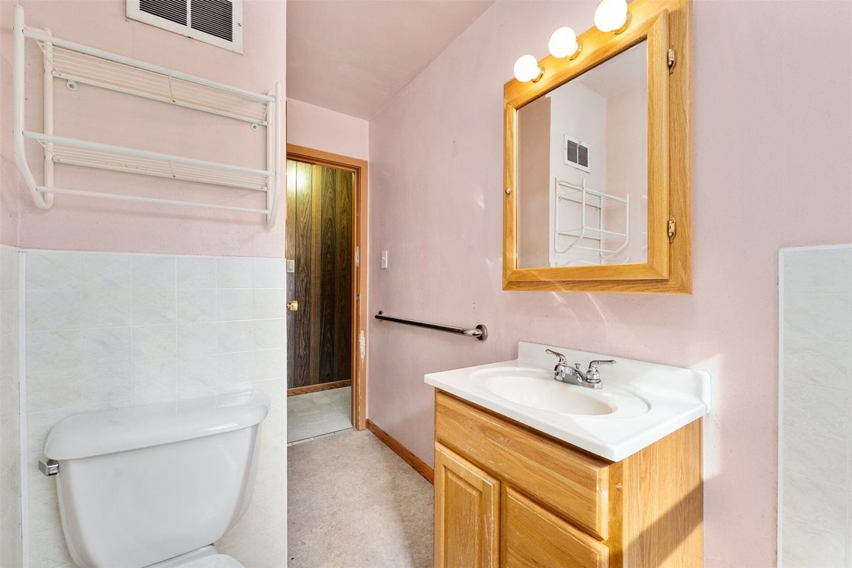 2445 Harrision Street, Eau Claire WI 54703 - Residential house for sale - MLS #1605666 - image28