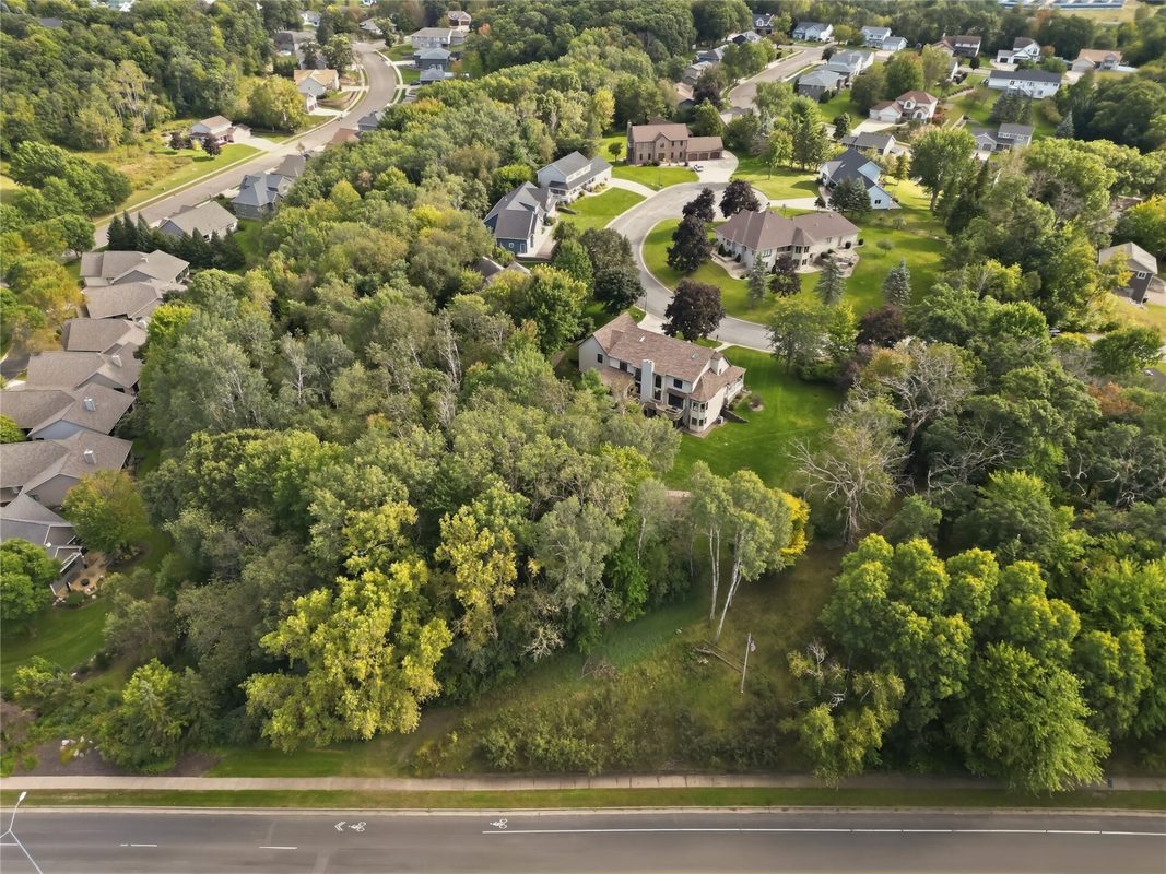 3920 Woodcrest Court, Eau Claire WI 54701 - Residential house for sale - MLS #1605371 - image42
