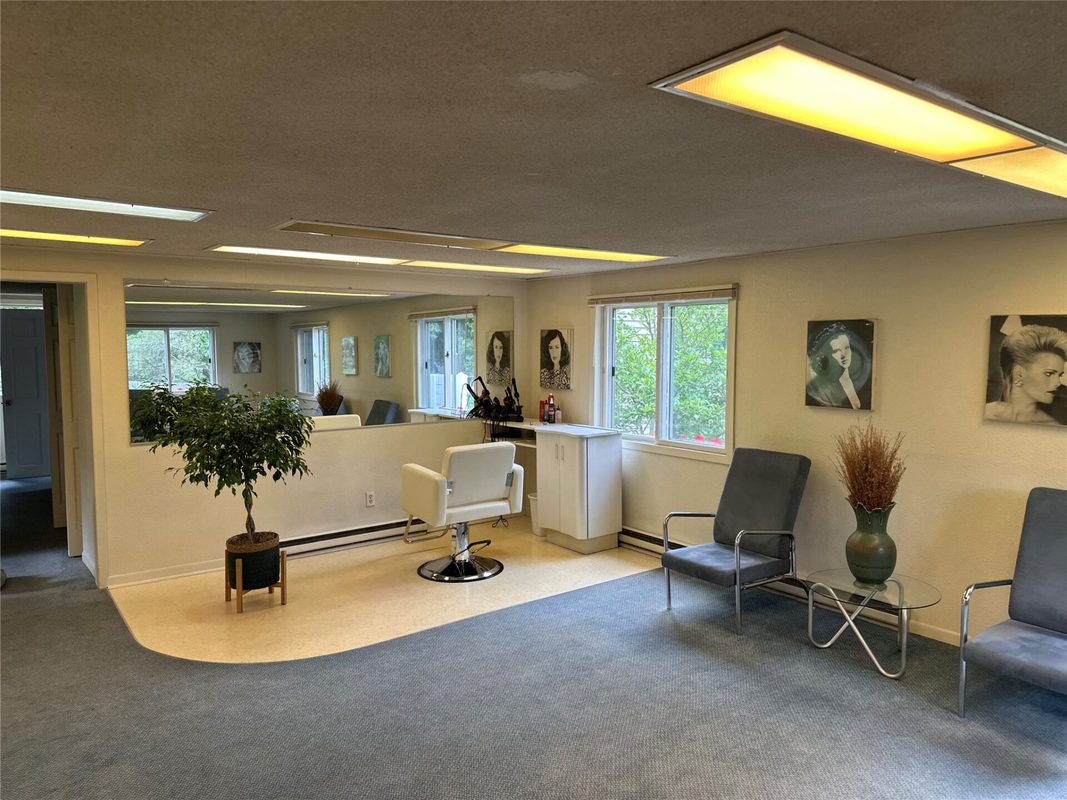 1707 South Street, Eau Claire WI 54701 - CommercialSale house for sale - MLS #1601976 - image4