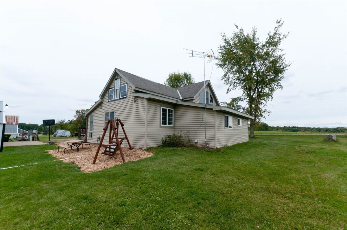 986 9th Street, Barron WI 54812 - Farm house for sale - MLS #1605580 - image7